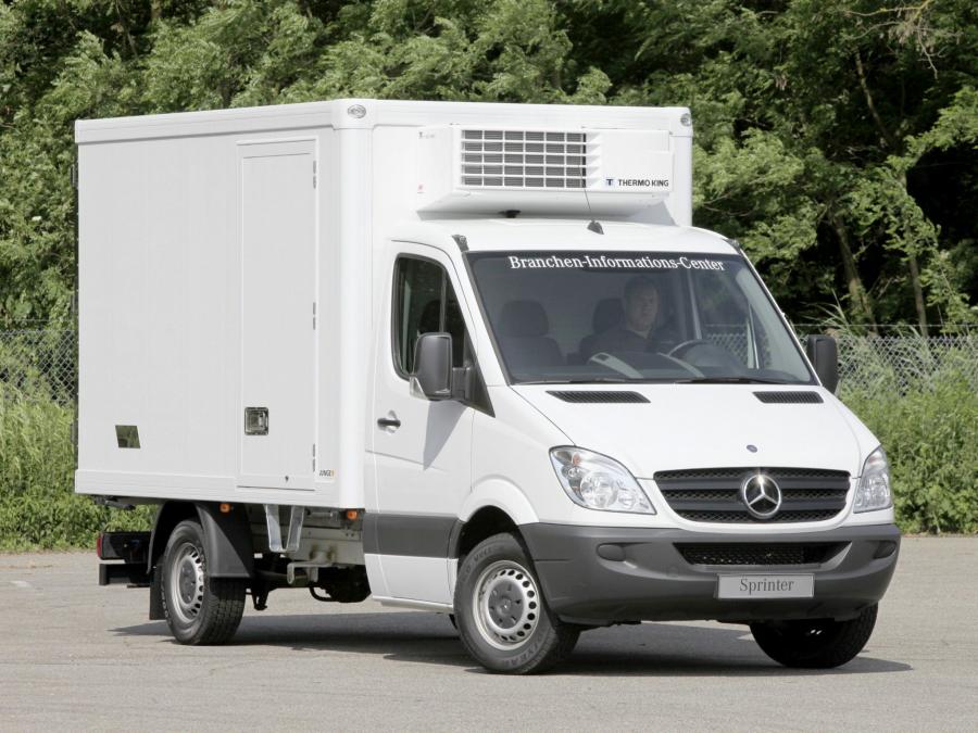  Mercedes-Benz Sprinter Box Van 2006 года  (фото 3 из 5)